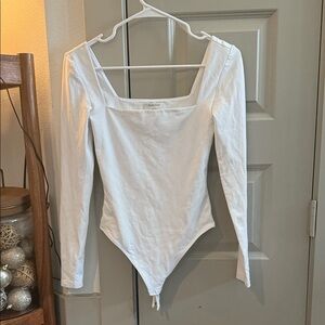 Babaton Cream Long Sleeve Top